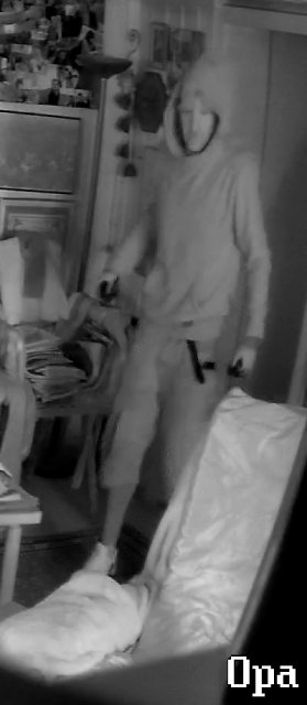 Person B · Kapuze, Statur, 15:16:52